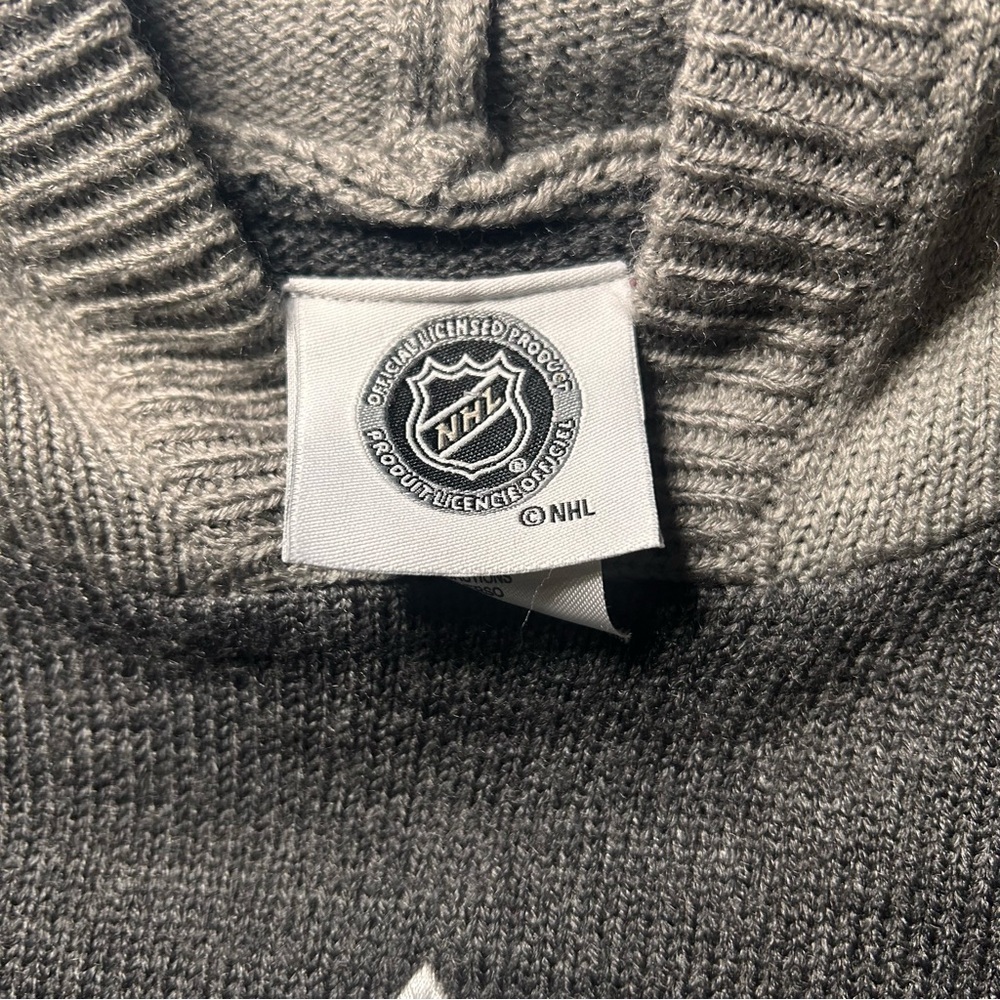 NHL Toronto Maple Leafs Gray knitted hoodie sweater XL - Picture 8 of 12